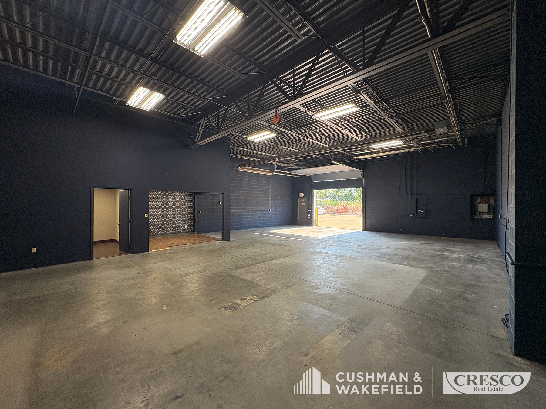 601 Towpath Rd, Broadview Heights, OH à louer Photo intérieure– Image 1 sur 4