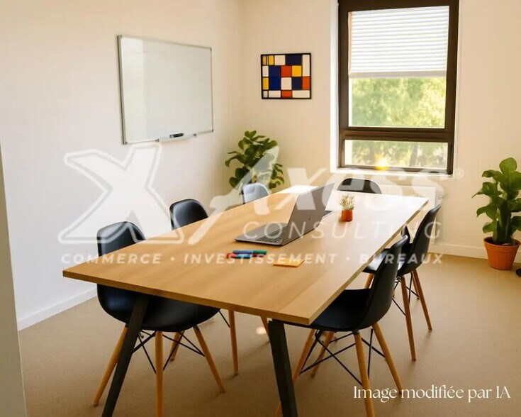 Bureau dans Péronnas à louer - Photo intérieure – Image 1 sur 3