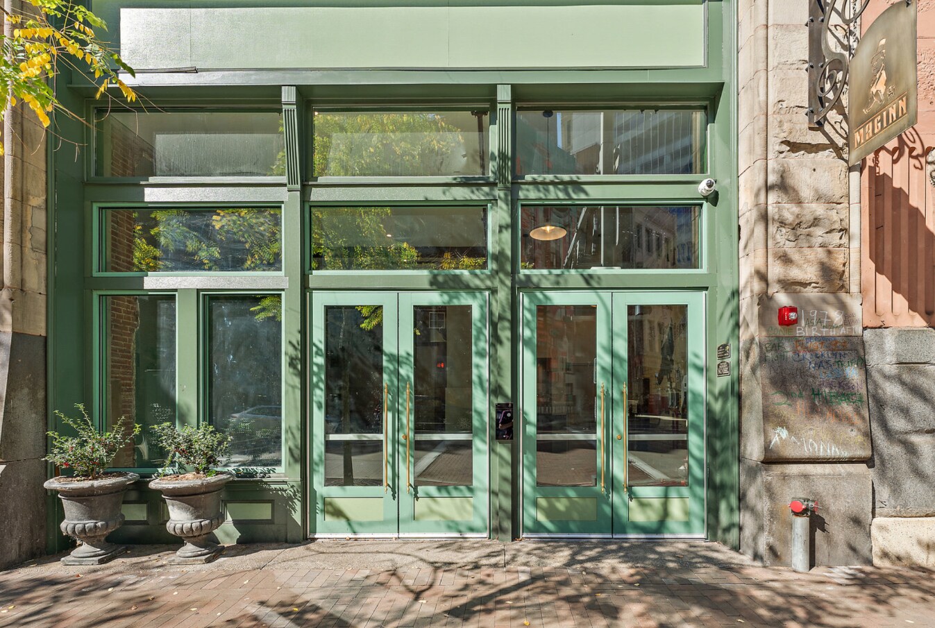 915 Liberty Ave, Pittsburgh, PA à louer Photo de l’immeuble– Image 1 sur 12