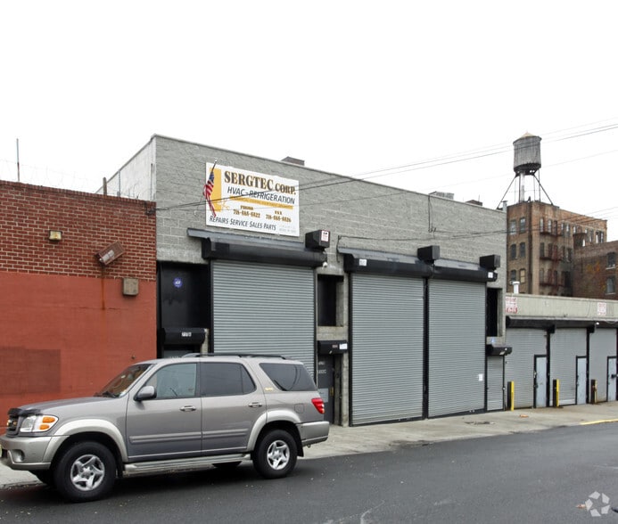 717 E 135th St, Bronx, NY à louer - Photo de l’immeuble – Image 2 sur 5