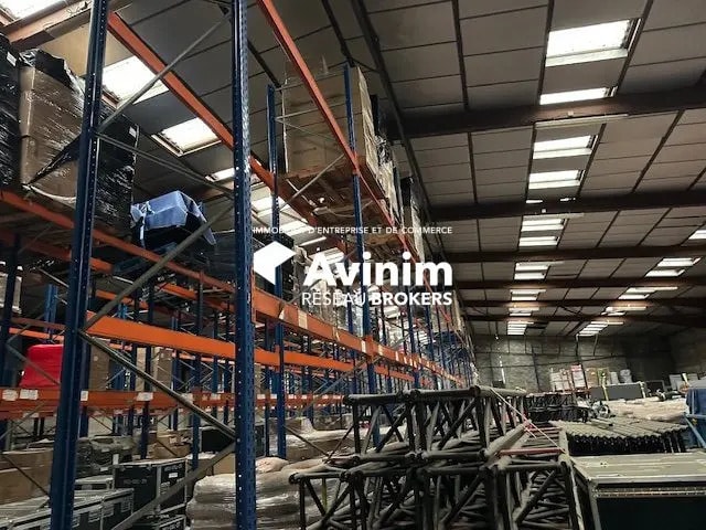 Industriel/Logistique dans Althen-des-Paluds à vendre - Photo intérieure – Image 2 sur 4