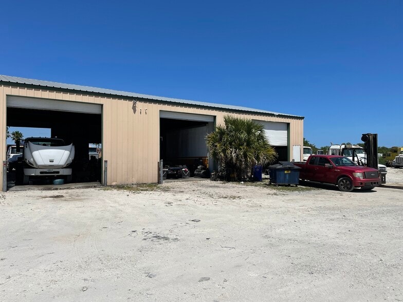 27107 US Highway 27, Moore Haven, FL à vendre - Photo principale – Image 1 sur 12