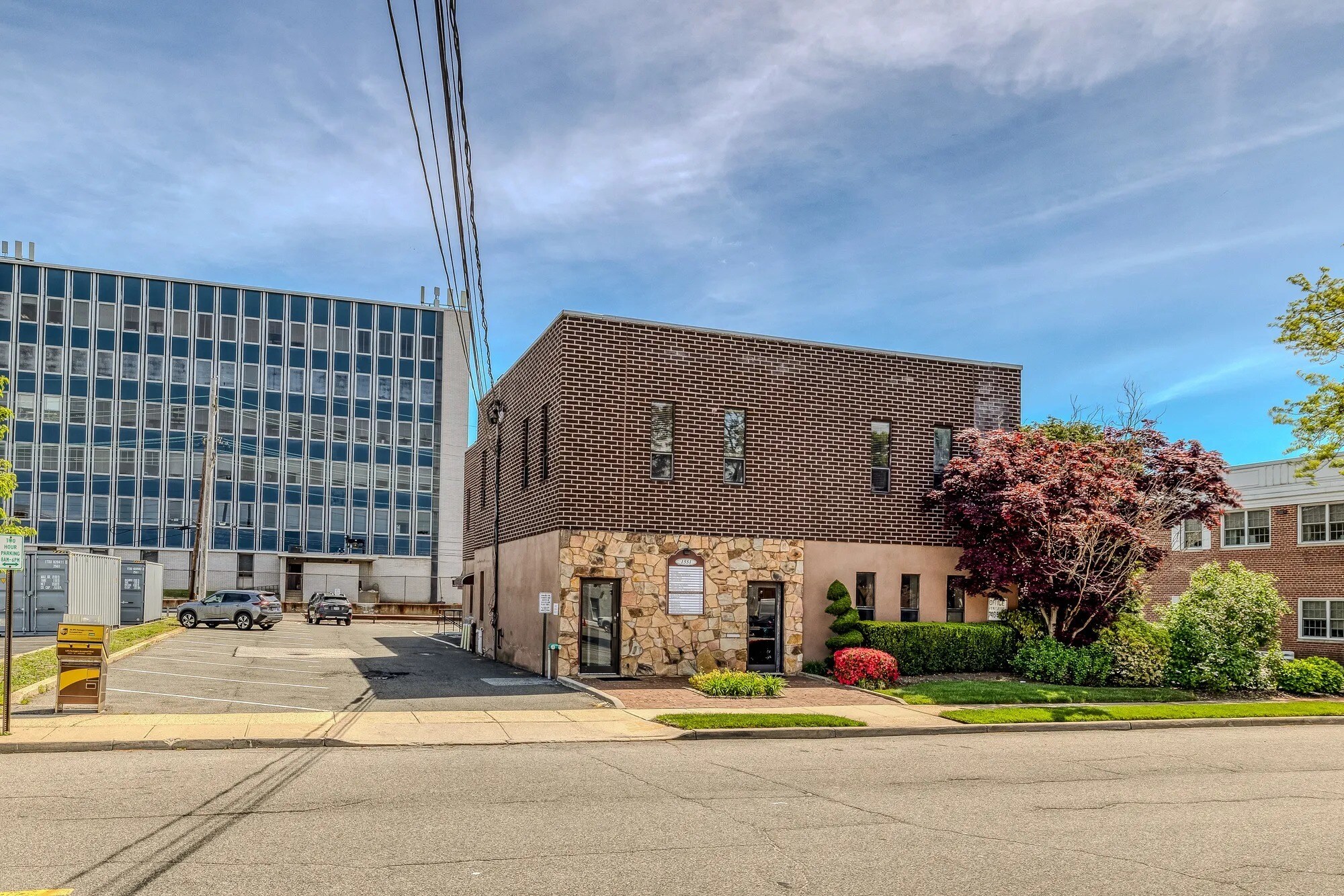 1551 Kellum Pl, Mineola, NY à vendre Photo de l’immeuble– Image 1 sur 44