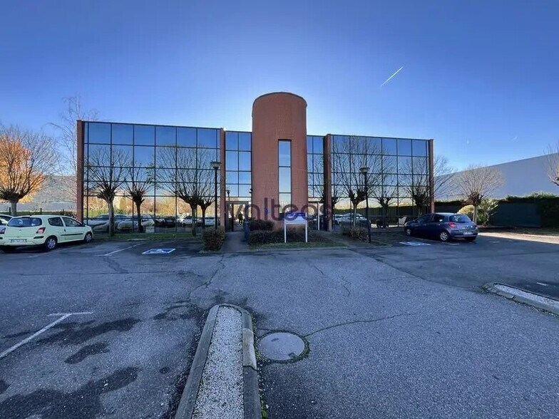 13 Rue Michel Labrousse, Toulouse à louer - Photo de l’immeuble – Image 2 sur 7