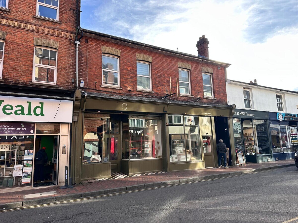 26-28 Camden Rd, Tunbridge Wells, KEN TN1 2PT - Lot First -  - Photo intérieure - Image 2 of 4
