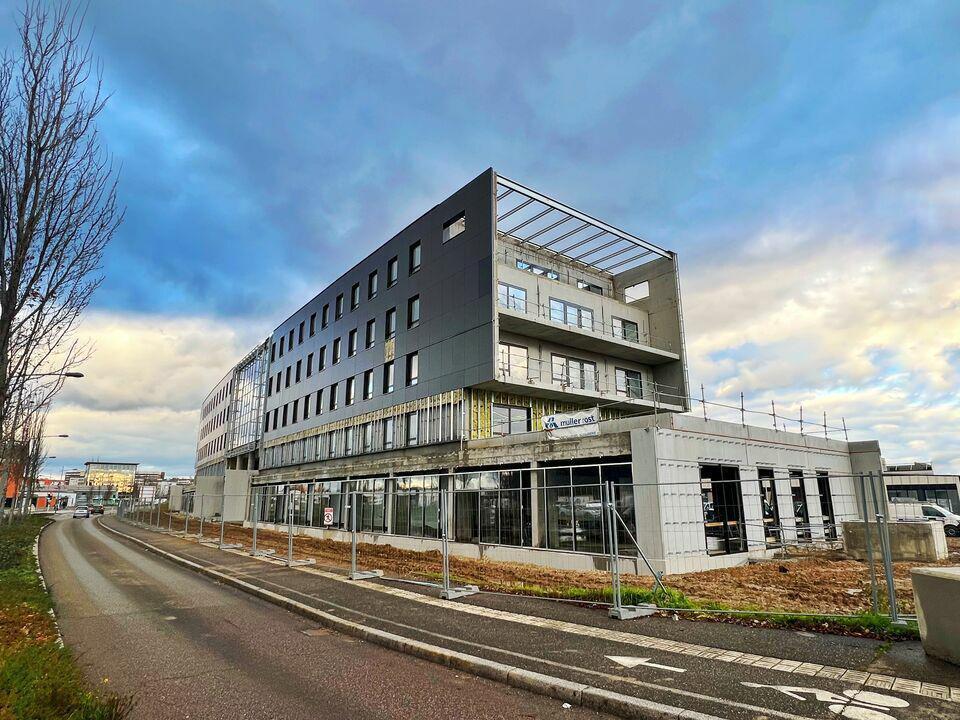 Bureau dans Strasbourg à louer Photo de l’immeuble– Image 1 sur 12