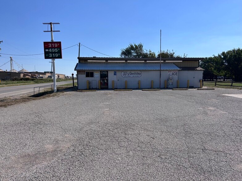 614 N Central Ave, Billings, OK à vendre - Photo de l’immeuble – Image 2 sur 16