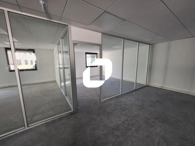 Bureau dans Saint-Gratien à louer Photo intérieure– Image 1 sur 21