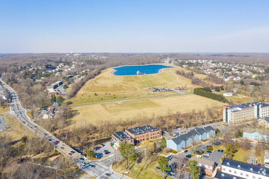 300 Creek View Rd, Newark, DE à louer - Aérien – Image 2 sur 17