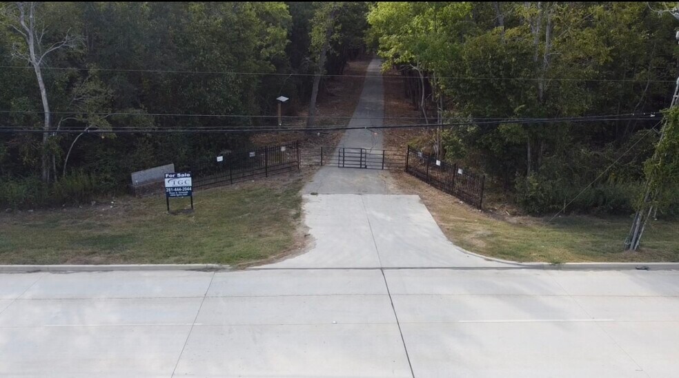 10505 Crosby Lynchburg Road, Highlands, TX à vendre - Photo de l’immeuble – Image 3 sur 10