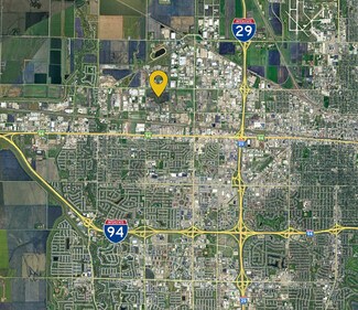 Plus de détails pour 1001 NE 12th Ave, West Fargo, ND - Terrain à vendre