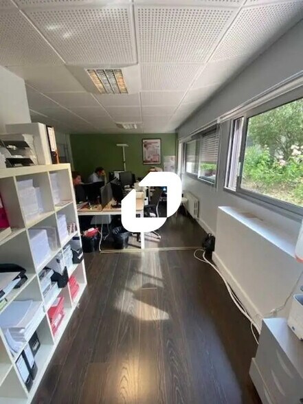 Bureau dans Paris à louer - Photo de l’immeuble – Image 3 sur 7