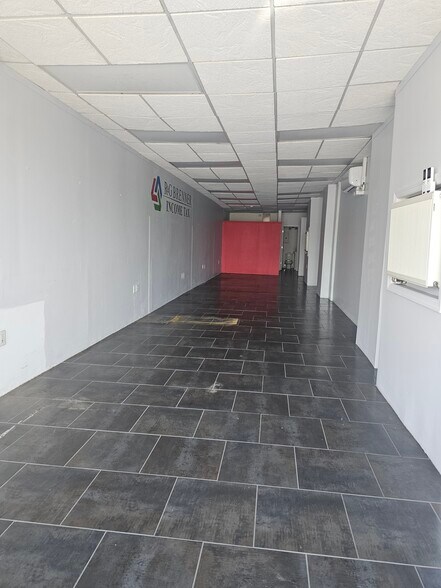 138 E Park Ave, Long Beach, NY à louer - Photo de l’immeuble – Image 1 sur 3