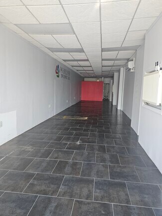 Plus de détails pour 138 E Park Ave, Long Beach, NY - Local commercial à louer
