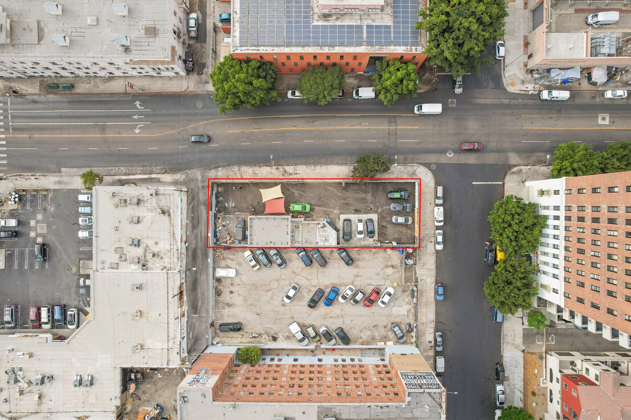 1629 W 8th St, Los Angeles, CA à vendre Photo principale– Image 1 sur 4