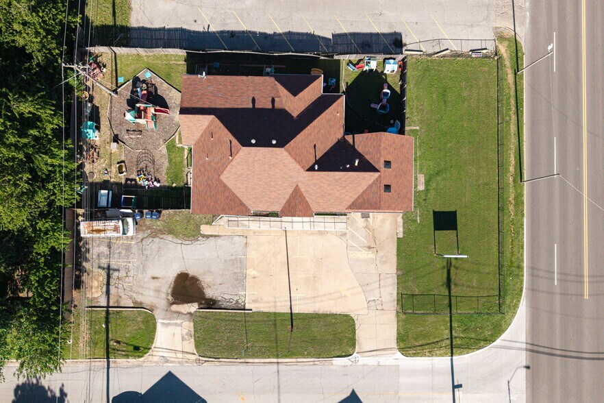 1300 W Britton Rd, Oklahoma City, OK à vendre - Photo de l’immeuble – Image 2 sur 6