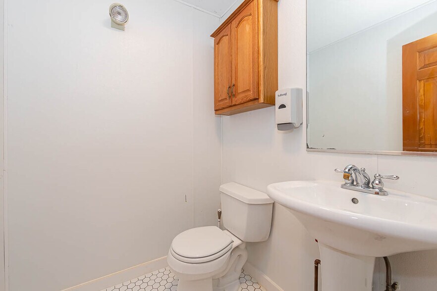 143 State St, Newburyport, MA à louer - Photo intérieure – Image 3 sur 12