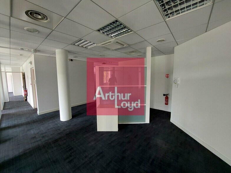 Bureau dans Clermont-Ferrand à louer - Photo intérieure – Image 2 sur 10