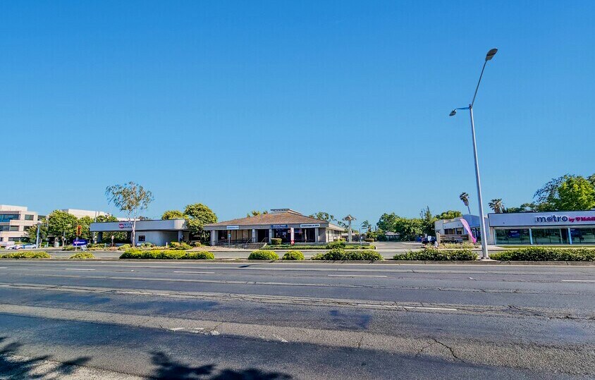 1313 Travis Blvd, Fairfield, CA à louer - Photo de l’immeuble – Image 2 sur 21