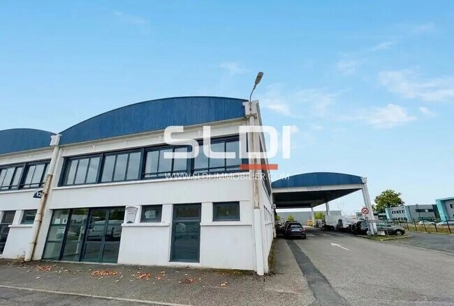 Plus de détails pour Bureau à louer