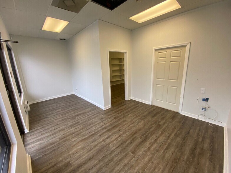 600-606 Seaboard St, Myrtle Beach, SC à louer - Photo de l’immeuble – Image 3 sur 8