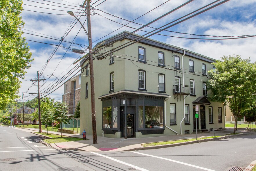 41 Church St, Lambertville, NJ à vendre - Photo de l’immeuble – Image 2 sur 48