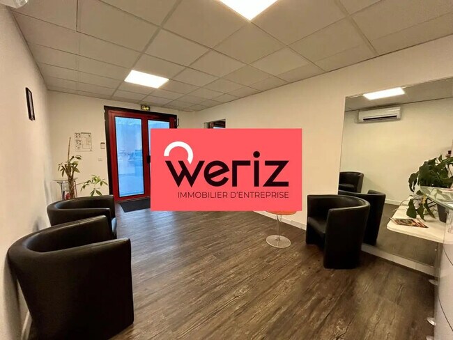 Plus de détails pour Bureau à vendre