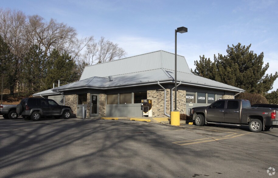 5122 N 90th St, Omaha, NE à vendre - Photo principale – Image 3 sur 5