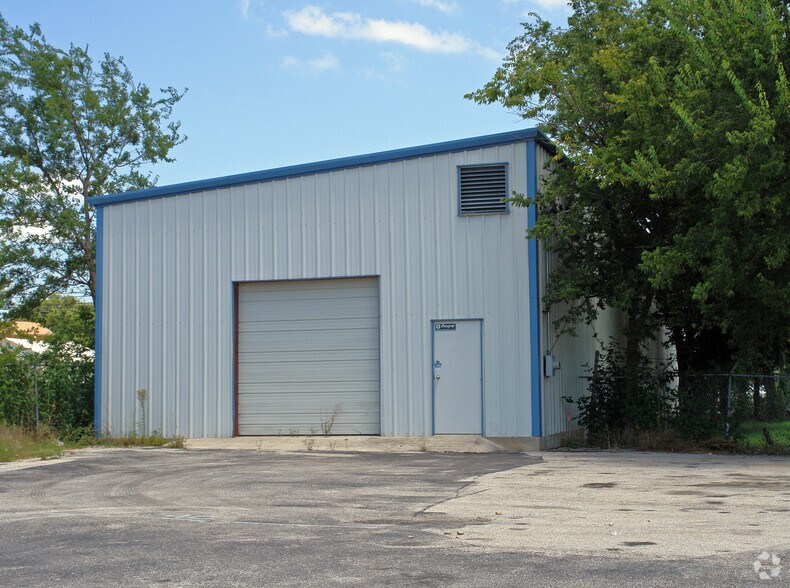 49 Happy St, Killeen, TX à louer - Photo de l’immeuble – Image 3 sur 24