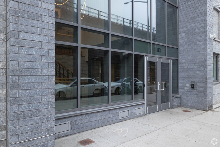 1465 Park Ave, New York, NY à vendre - Photo de l’immeuble – Image 2 sur 28