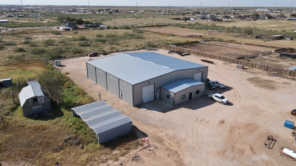 1914 S County Road 1083, Midland, TX à louer - Photo de l’immeuble – Image 2 sur 29