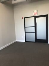 409 Joyce Kilmer Ave, New Brunswick, NJ à louer Photo intérieure– Image 1 sur 4