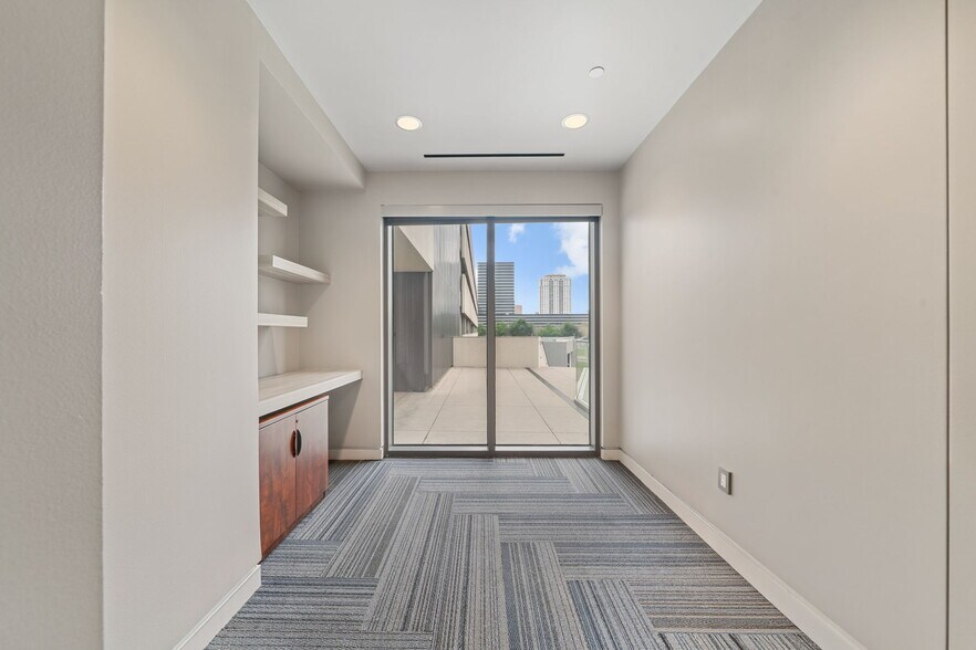 1700 Post Oak Blvd, Houston, TX à louer - Photo intérieure – Image 2 sur 19