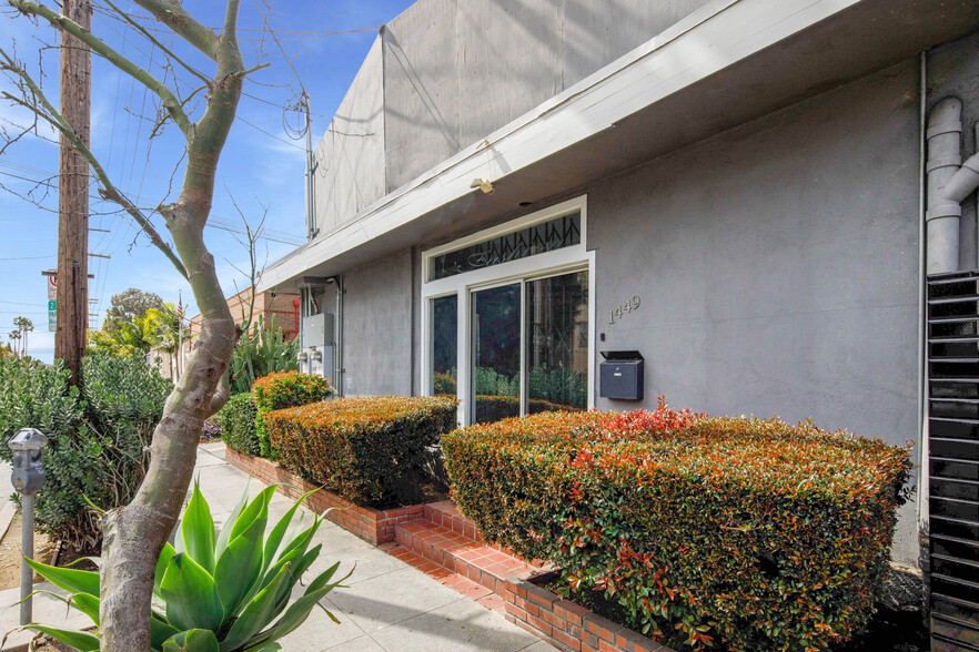 1449 N Gardner St, West Hollywood, CA à louer - Photo de l’immeuble – Image 2 sur 8