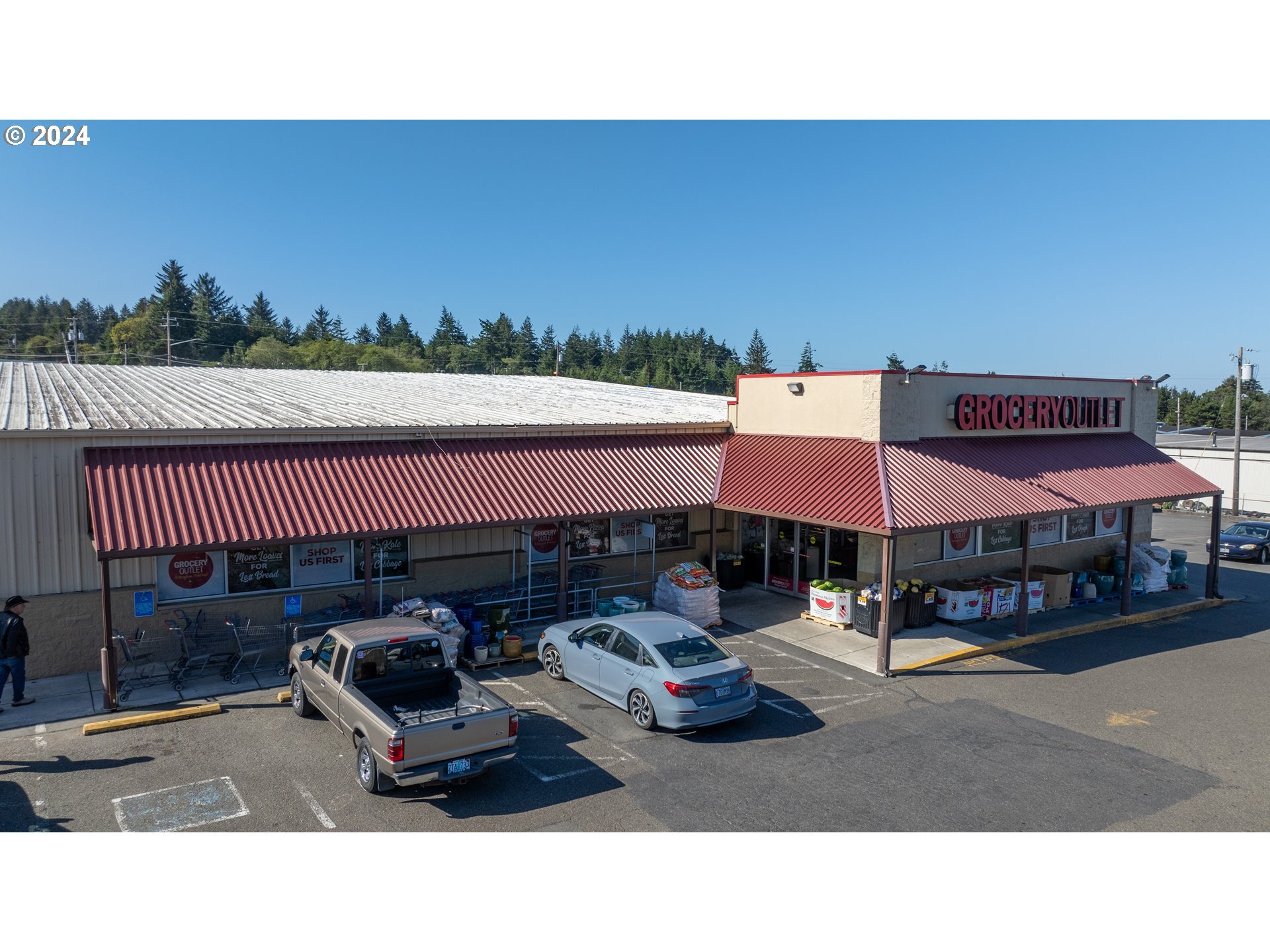 1385 Newmark Ave, Coos Bay, OR à vendre Photo intérieure– Image 1 sur 29