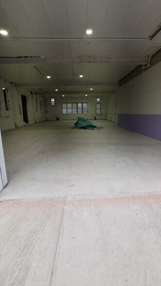 129 11th St, Brooklyn, NY à louer - Vidéo sur l’annonce professionnelle – Image 2 sur 28