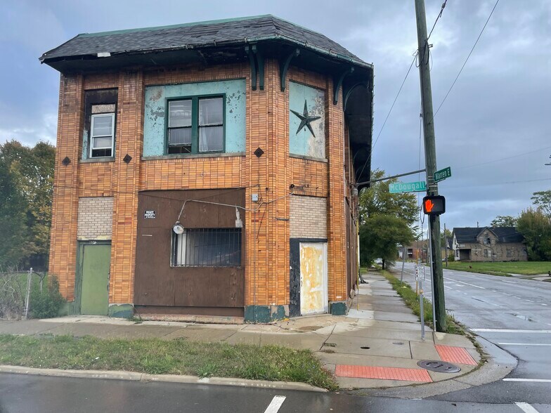 5000 Mcdougall St, Detroit, MI à vendre - Photo de l’immeuble – Image 2 sur 7