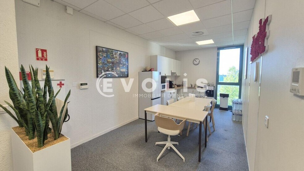 Bureau dans Serris à vendre - Photo intérieure – Image 2 sur 10