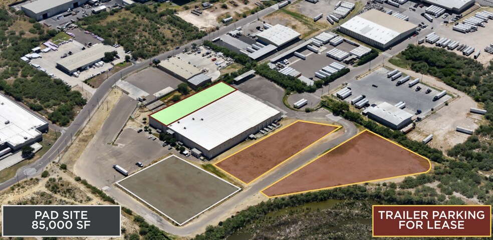 1820 Aguila Azteca, Laredo, TX à louer - Photo de l’immeuble – Image 1 sur 13