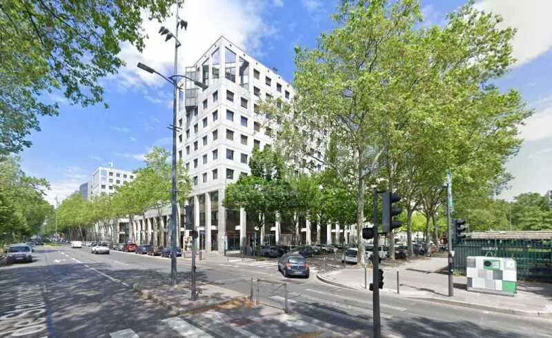 Bureau dans Villeurbanne à louer Photo de l’immeuble– Image 1 sur 7
