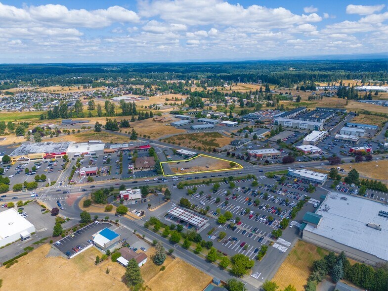 1104 Yelm ave, Yelm, WA à vendre - Photo principale – Image 1 sur 3
