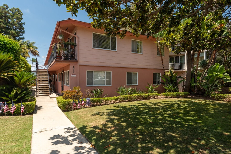 830 C Ave, Coronado, CA à vendre - Photo de l’immeuble – Image 1 sur 23