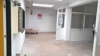 Plus de détails pour Local commercial à vendre