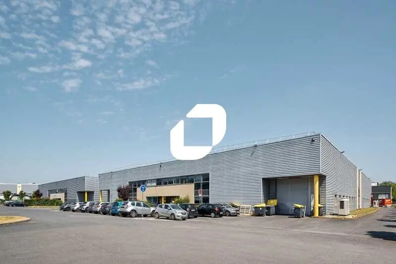 Industriel/Logistique dans Le Mesnil-Amelot à louer Photo de l’immeuble– Image 1 sur 7