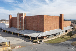 Plus de détails pour 605-625 N Loudoun St, Winchester, VA - Industriel/Logistique à louer