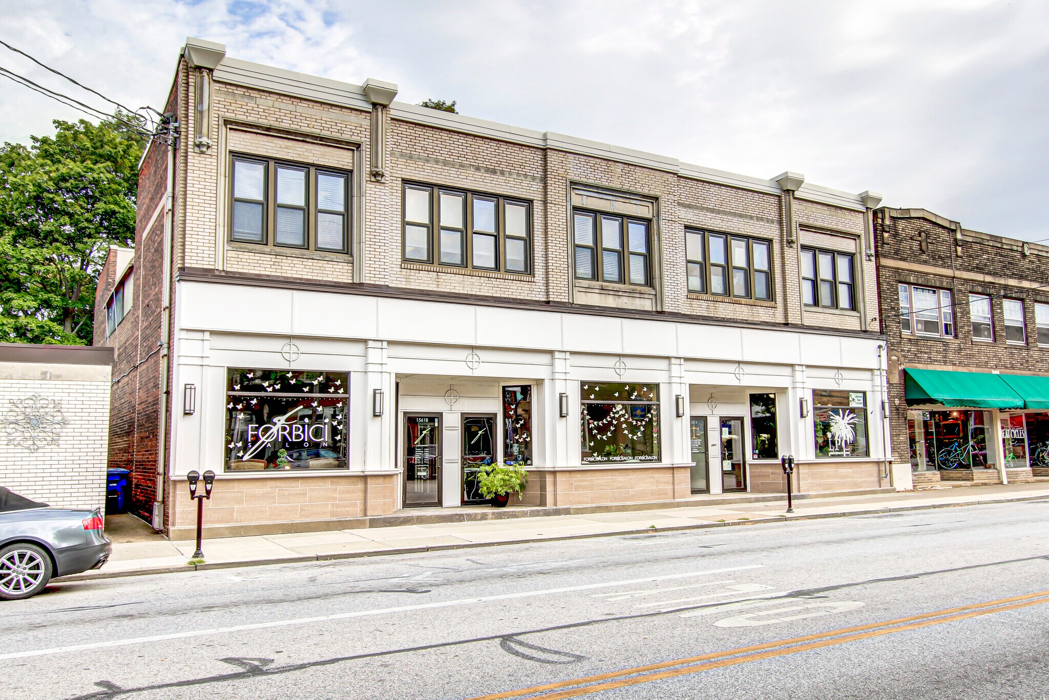 15612-15618 Detroit Ave, Lakewood, OH à louer Photo de l’immeuble– Image 1 sur 4