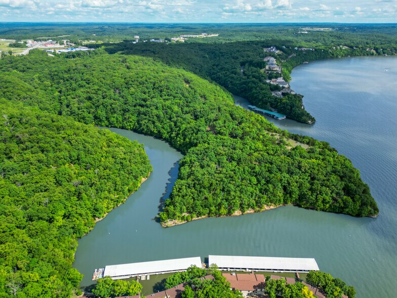Burton Duenke Ln l, Osage Beach, MO à vendre - Photo de l’immeuble – Image 3 sur 38