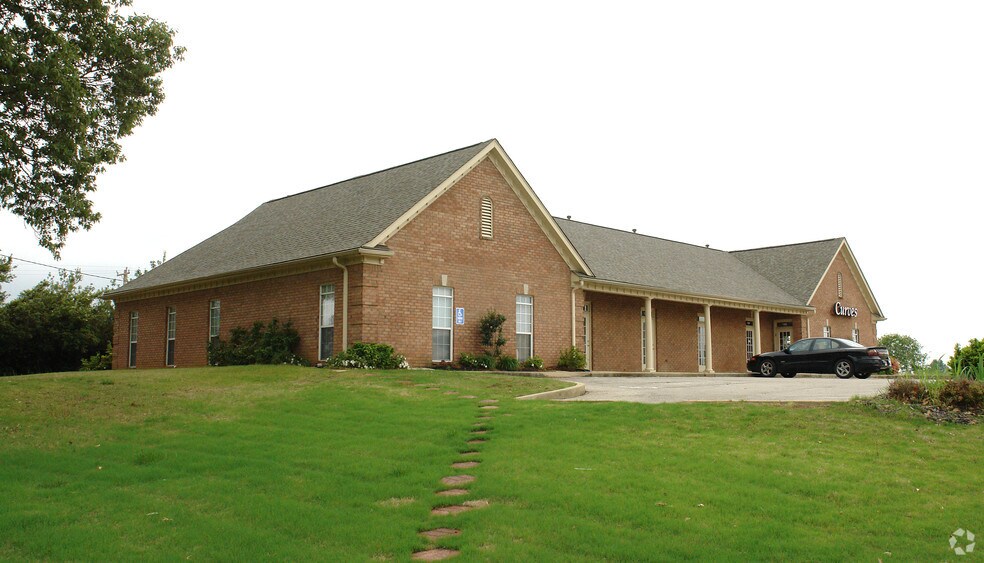 11762 Douglass Rd, Arlington, TN à louer - Photo de l’immeuble – Image 2 sur 3