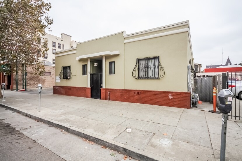 670 14th St, Oakland, CA à vendre - Photo de l’immeuble – Image 2 sur 5