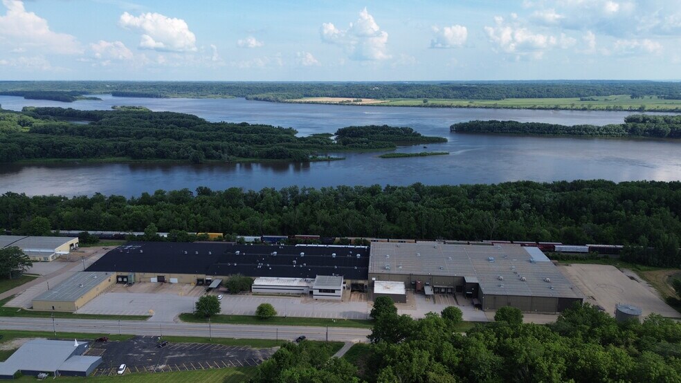 2900 Hwy 22, Muscatine, IA à vendre - Photo de l’immeuble – Image 3 sur 8